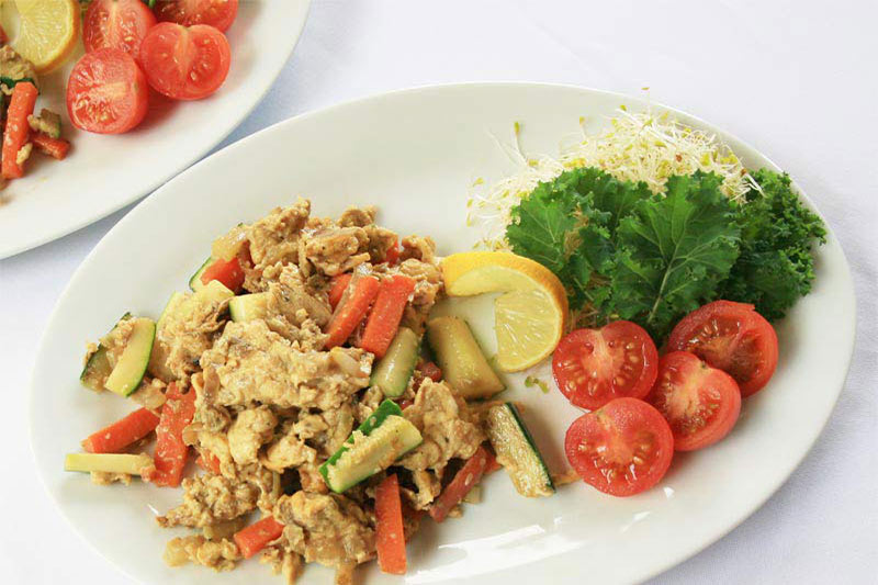 Diabetic Breakfast: Veggie Egg Scramble