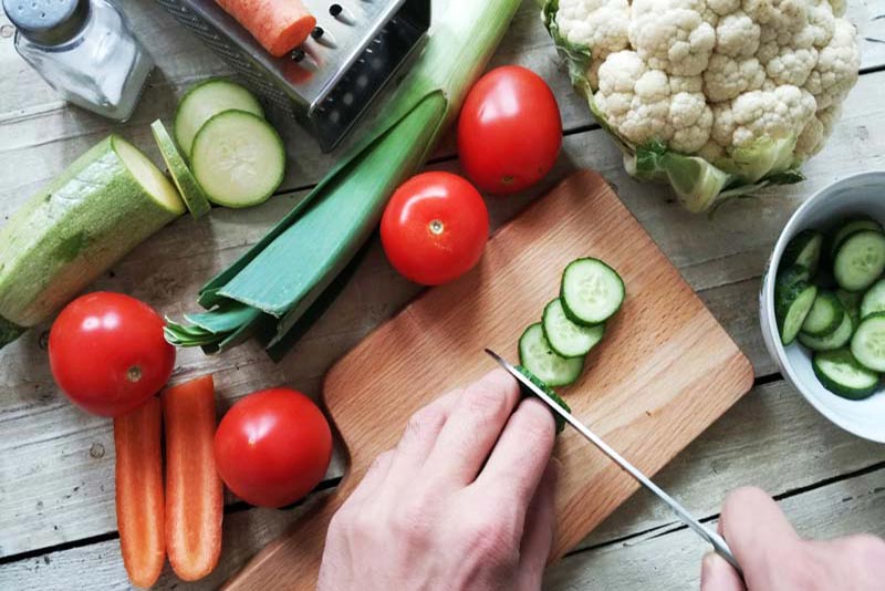 Preparing healthy food